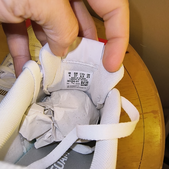 🌸 puma Carina women's size 6.5 - Picture 7 of 7